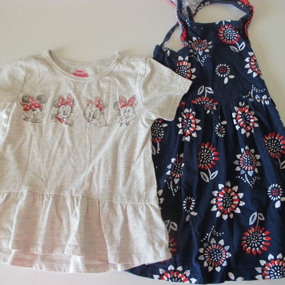 🔴🔴🔴SOLD🔴🔴🔴Bundle of 2 Girl's Toddler Top & Dress Size 4T GUC - Picture 1 of 3